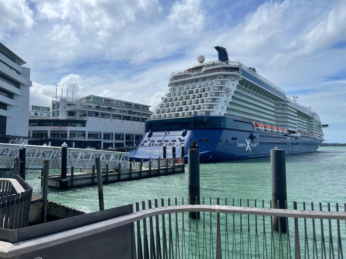 Luxury Apartment - Parking - Hot Tub - Stunning Views Auckland Exteriör bild