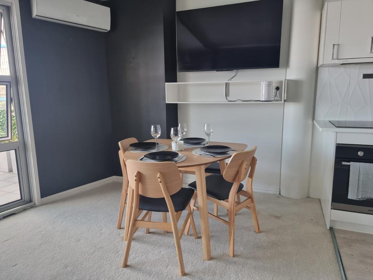 Luxury Apartment - Parking - Hot Tub - Stunning Views Auckland Exteriör bild