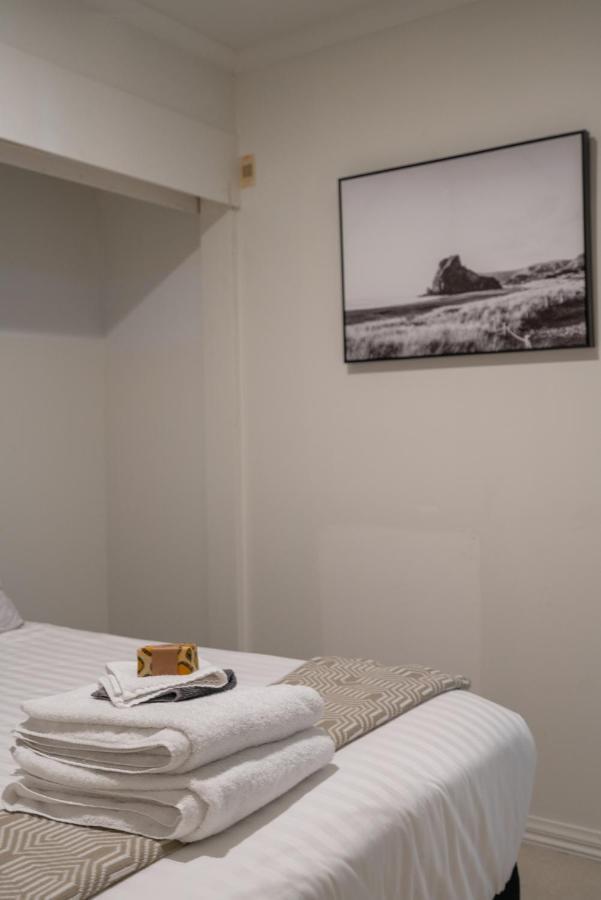 Luxury Apartment - Parking - Hot Tub - Stunning Views Auckland Exteriör bild