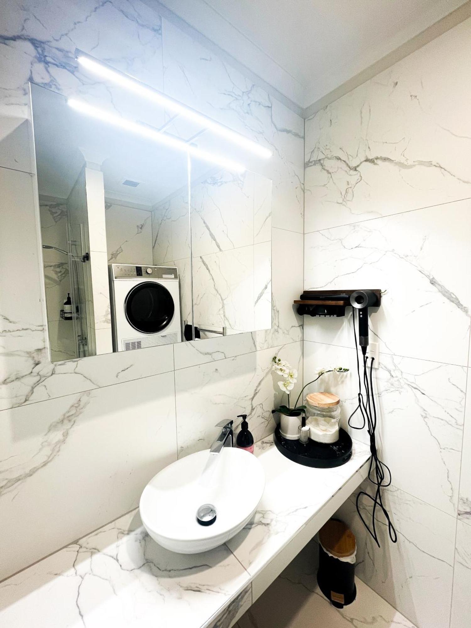 Luxury Apartment - Parking - Hot Tub - Stunning Views Auckland Exteriör bild