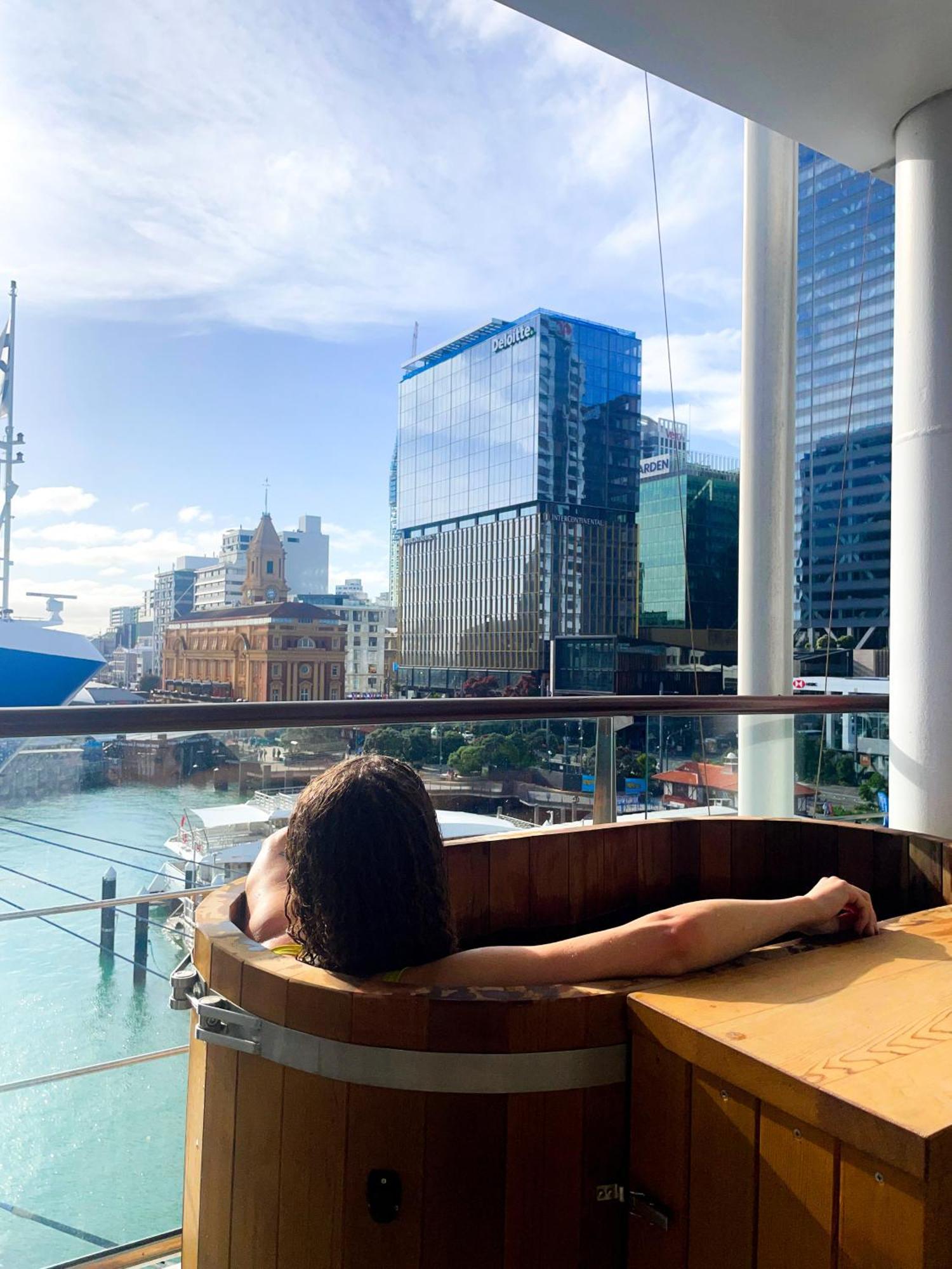 Luxury Apartment - Parking - Hot Tub - Stunning Views Auckland Exteriör bild